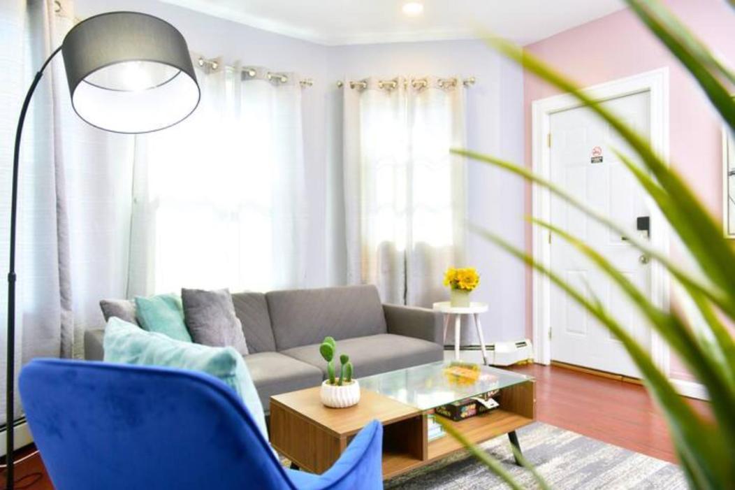 Cozy Apartment 3Rd 10Min Walk Downtown And City View プロビデンス エクステリア 写真